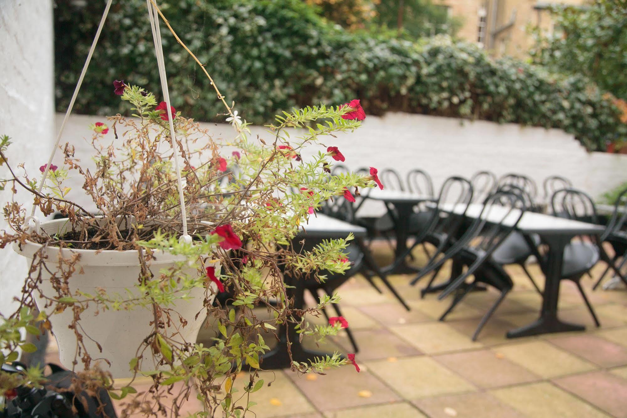 Victoria Inn לונדון מראה חיצוני תמונה