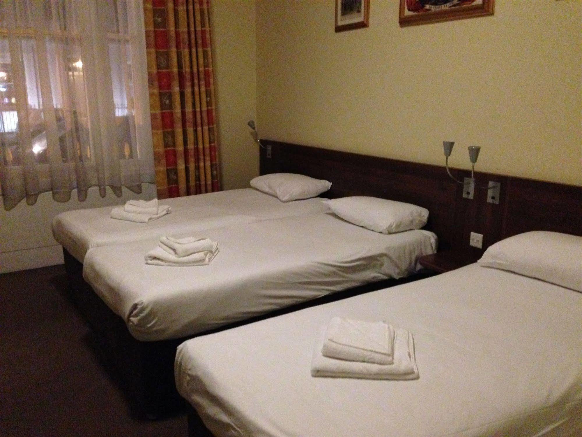 Victoria Inn לונדון מראה חיצוני תמונה